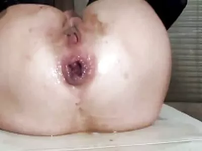 રોકો બે બેબ્સને ચોદવાનું પસંદ કરે છે